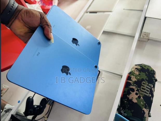 Apple iPad (2022) 64 GB Blue photo 2