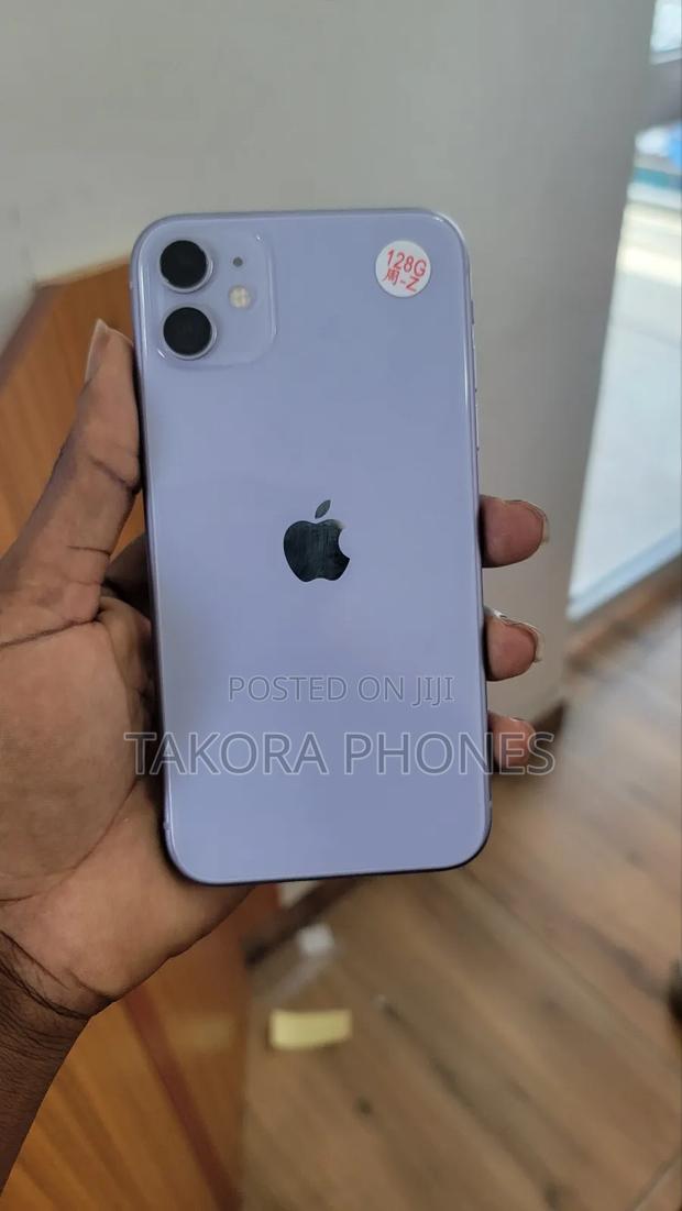 Apple iPhone 11 128 GB Purple photo 3
