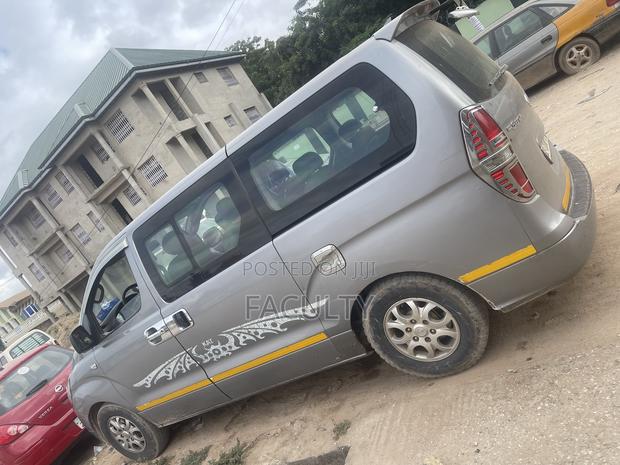 Hyundai Starex 2013 Silver