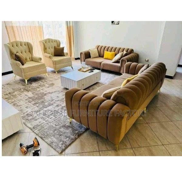 Quality and Affordable Accent Sofa Chair · Photo 2