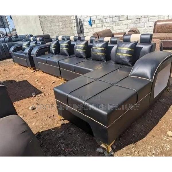 9 Seater Capacity Quality and Modern Sofa Chairs Set · Photo 2