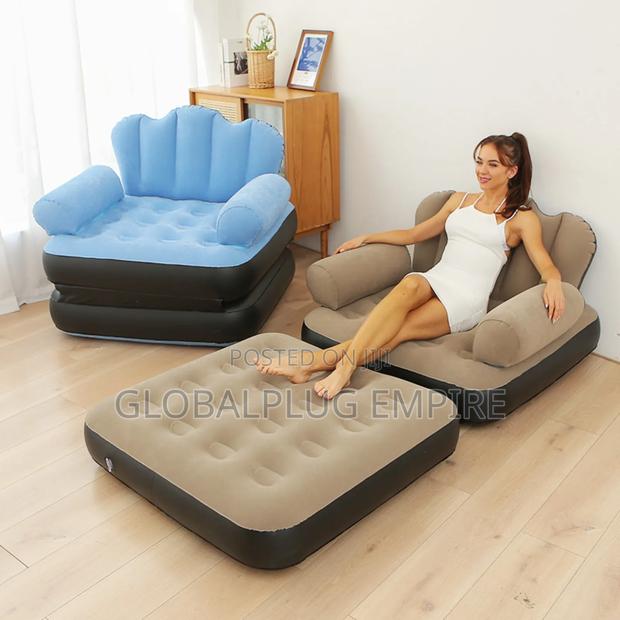 Inflatable Couch · Photo 3