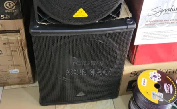 Eurolive B1500d-pro Active 15" Subwoofer. (Pair) · Photo 2