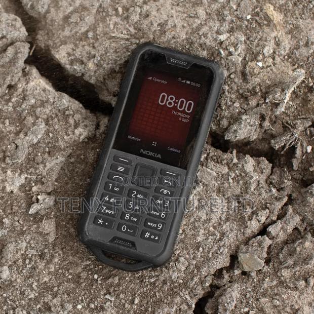 Nokia 800 Tough 4 GB Black photo 3