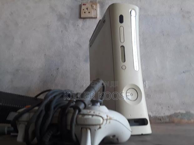 Xbox 360 Pro · Photo 2