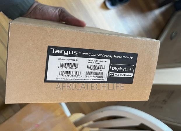 Targus Usb-c Universal Docking Station With 100w Power Delivery · Photo 1