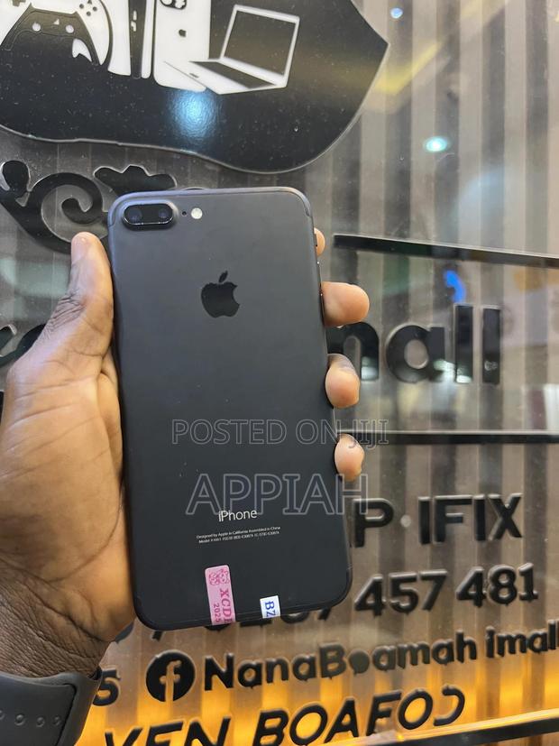 New Apple iPhone 7 Plus 128 GB photo 2