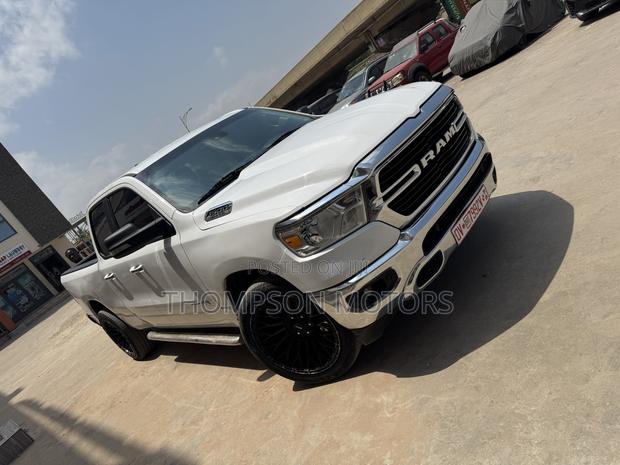 Dodge RAM 1500 5.7 Petrol AWD 2020 White
