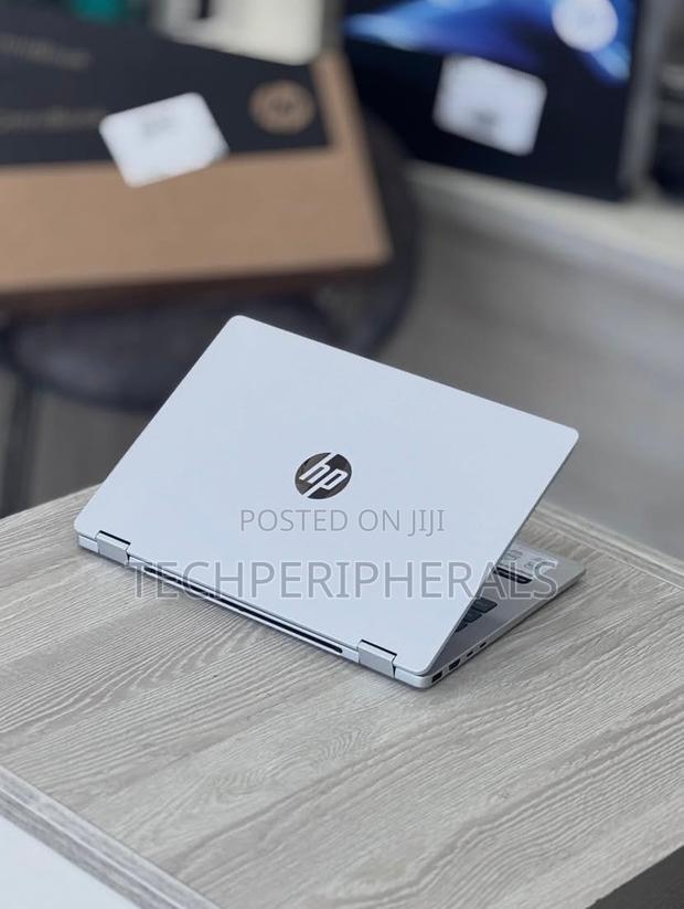 New Laptop HP OmniBook 5 14" 8GB Intel Core I5 SSD 512GB photo 3