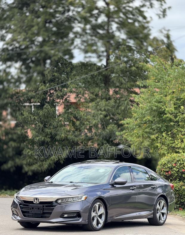 Honda Accord 2019 Gray