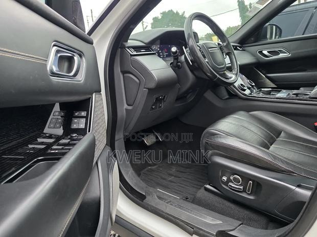 Land Rover Range Rover Velar 2019 White photo 8