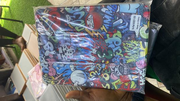 iPad 11 2025 A16 Designer Case/Cover photo 7
