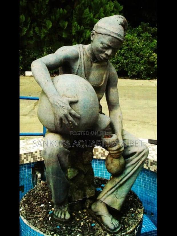 We Build Statues Water Fountain · Photo 4
