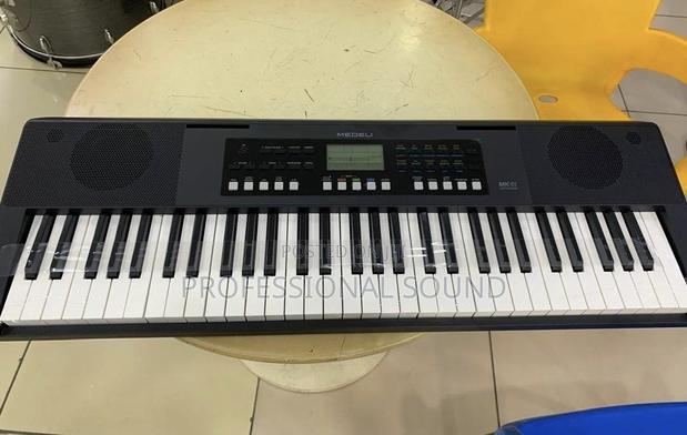 Mk61 Music Keyboard · Photo 2