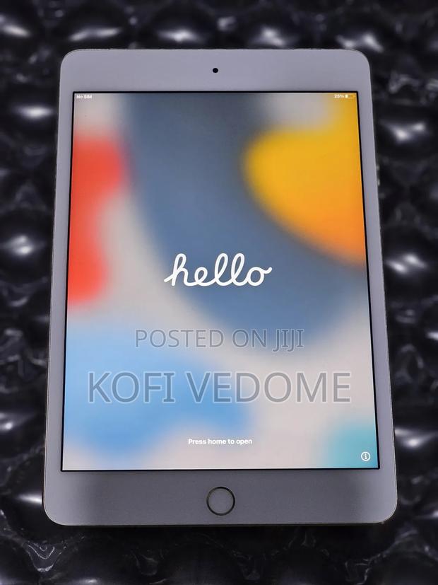Apple iPad mini 4 128 GB · Photo 4