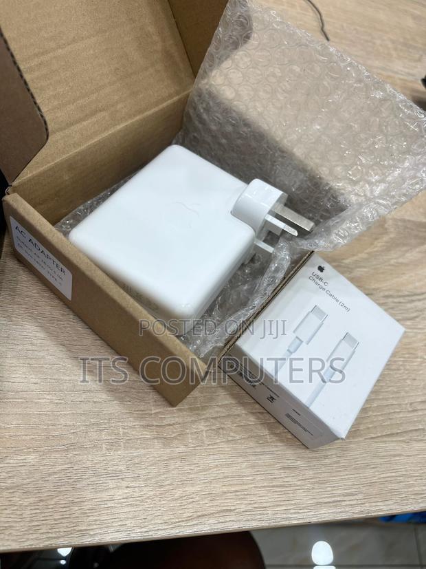 140w Apple Type-C Charger (2m) · Photo 1