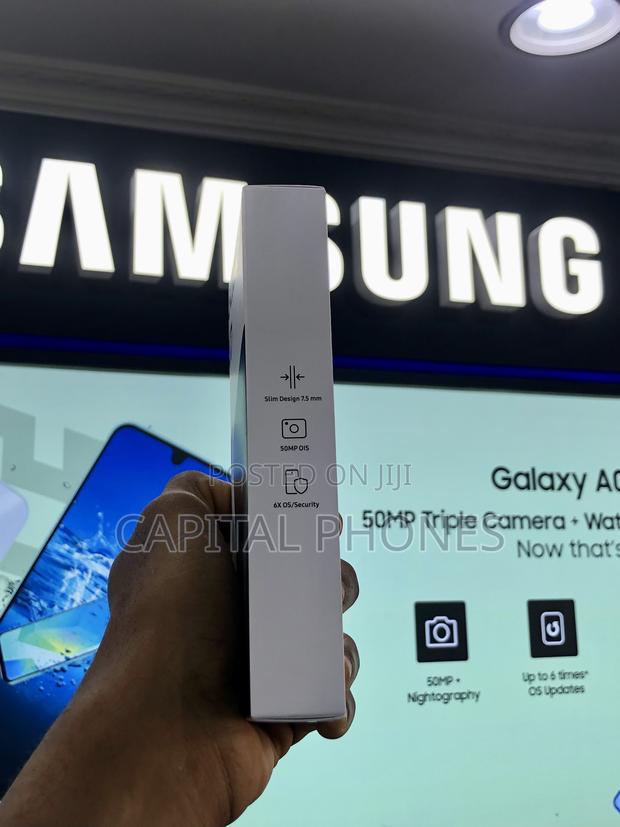 New Samsung Galaxy A17 256 GB Black · Photo 2