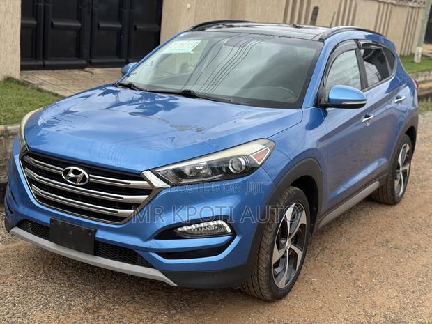 Hyundai Tucson 2017 Blue
