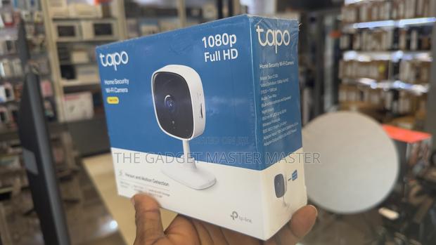 Tapo C100 Pan/Tilt Home Security Wi-Fi Caners