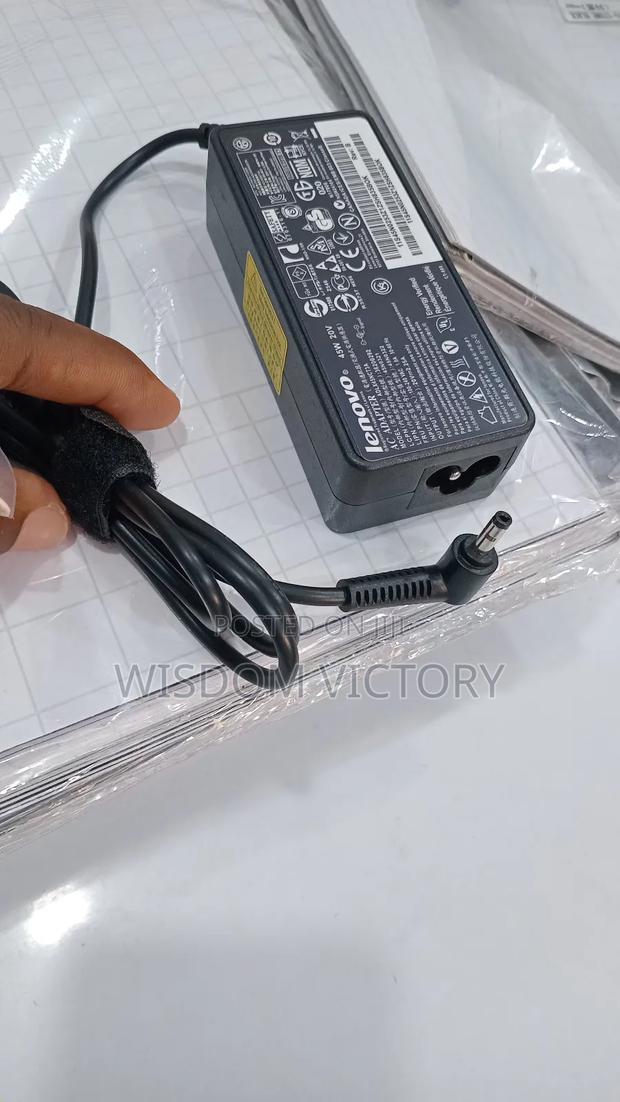 Lenovo Small Pin Charger Available photo 2
