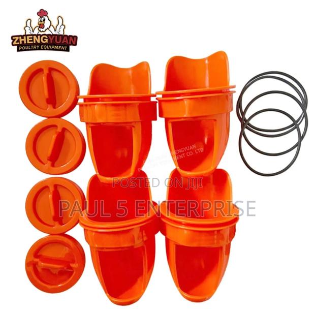 Bucket Feeder Mouth photo 16