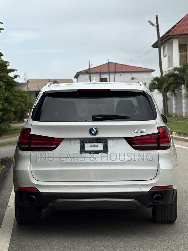 BMW X5 xDrive35i AWD (3.0L 6cyl 8A) 2017 White