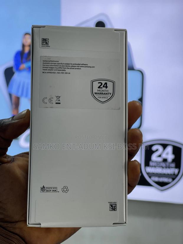 New Samsung Galaxy A17 128 GB Black photo 4