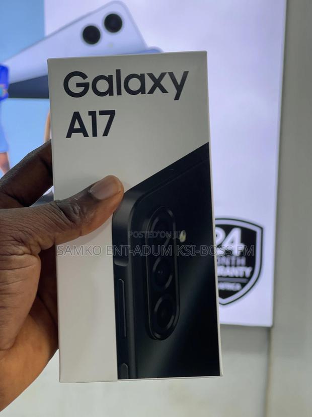 New Samsung Galaxy A17 128 GB Black photo 2