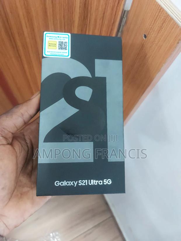 New Samsung Galaxy S21 Ultra 5G 256 GB Black · Photo 2