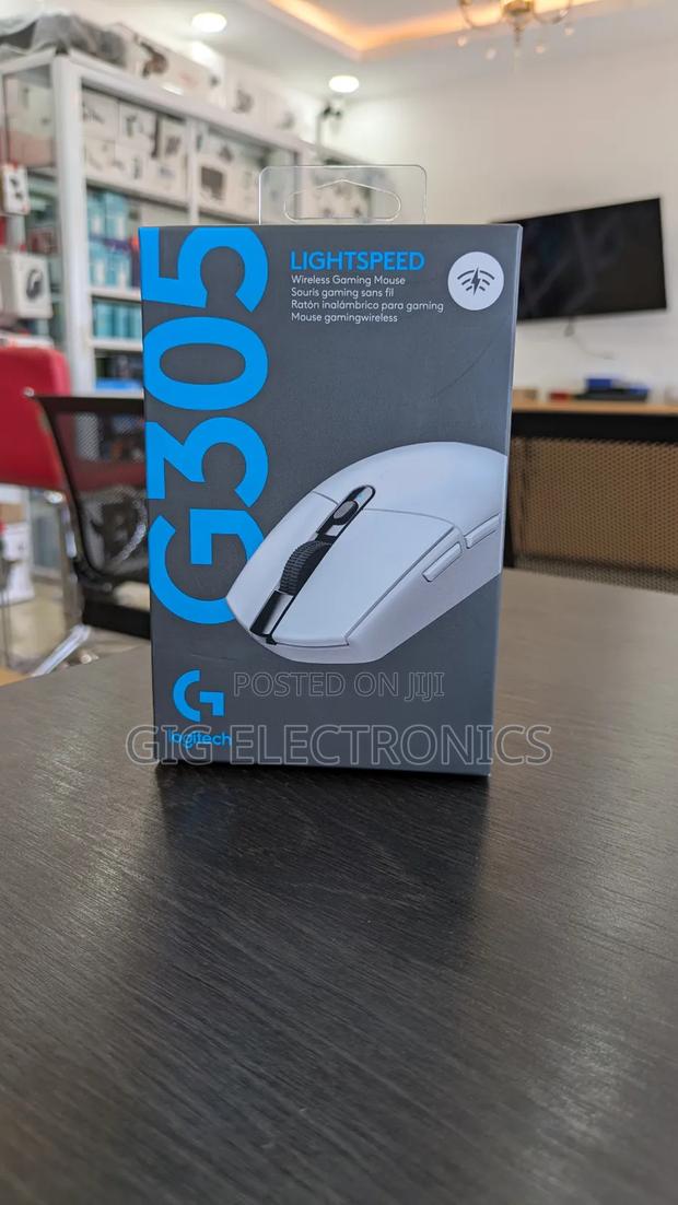 Logitech G305 Lightspeed Wireless Mouse · Photo 3