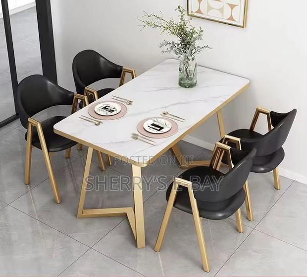 Luxurious Dining Set photo 6