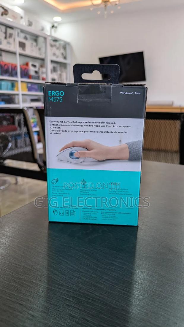 Logitech Ergo M575 Wireless Trackball Mouse · Photo 4