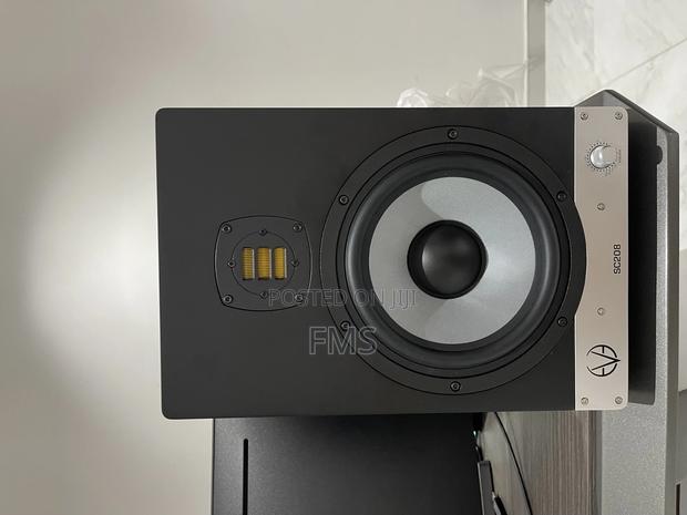 Eve Audio Sc208 Active 2-Way Studio Monitor