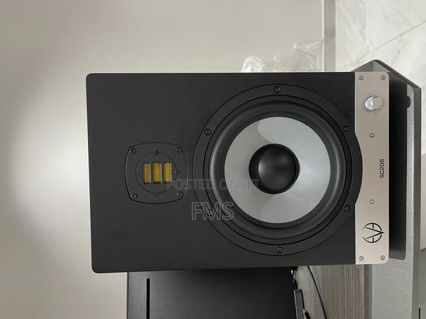 Eve Audio Sc208 Active 2-Way Studio Monitor photo 3