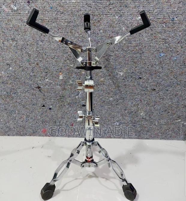 Cymbal , Snare Hi-Hat Stands photo 2