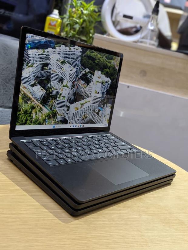 Laptop Microsoft Surface Laptop 3 16GB Intel Core i7 SSD 256GB · Photo 4