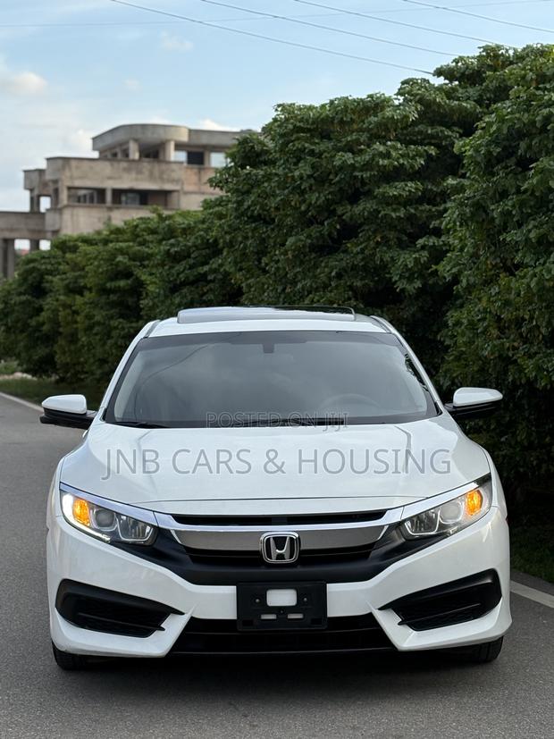Honda Civic 2016 White