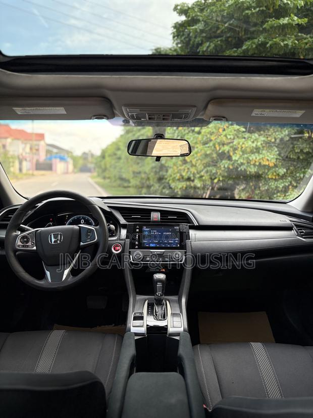 Honda Civic 2016 White