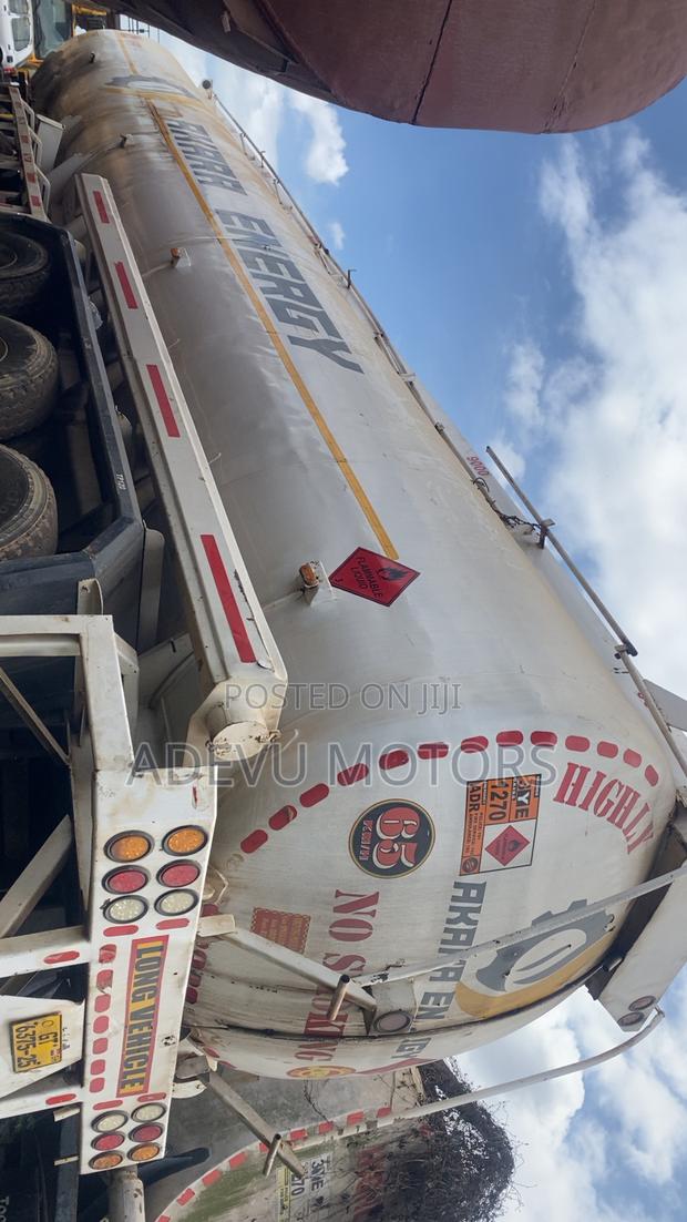 Tanker Bulk ( Trailer Bulk ) 54,000liters photo 2