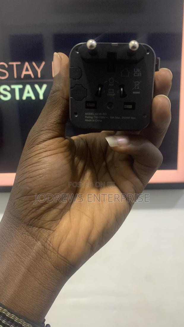 Oraimo Poweromni 251 2500w Multi-plug Travel Converter photo 13