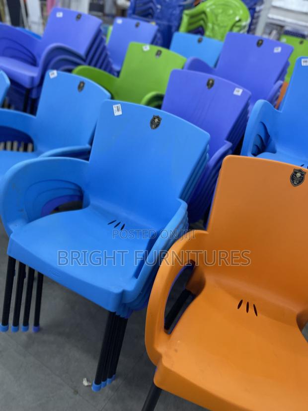 Plastic Chairs (Strong Enough) · Photo 3