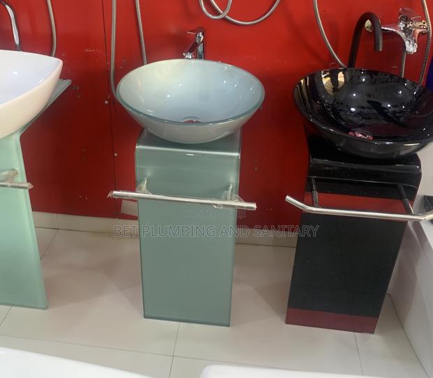 European Countertop Basin _Pedicure Basin and Stand _ · Photo 3