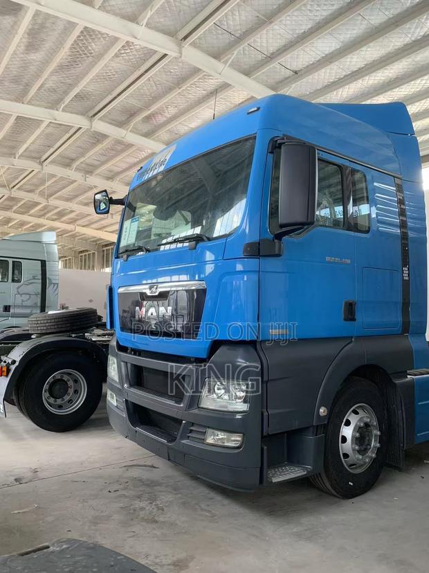 2018 Man Diesel Tgx Euro 6 Single Axle Home Used photo 2