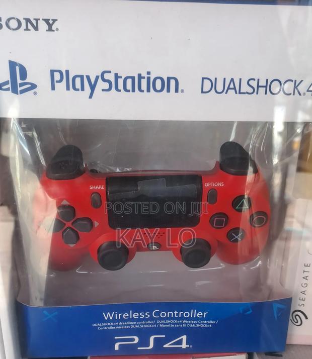 Ps4 Wireless Game Contoller -White · Photo 4