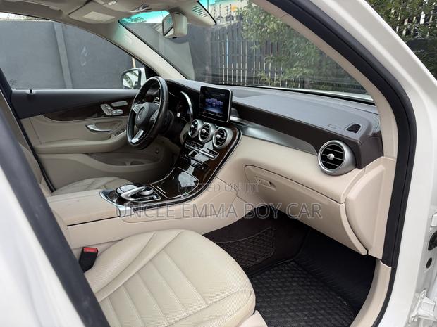 Mercedes-Benz GLC-Class 2016 White photo 8