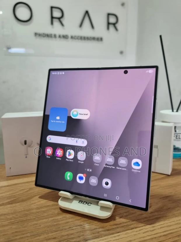 Samsung Galaxy Z Fold7 256 GB Silver photo 4