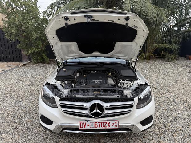 Mercedes-Benz GLC-Class 2016 White photo 4