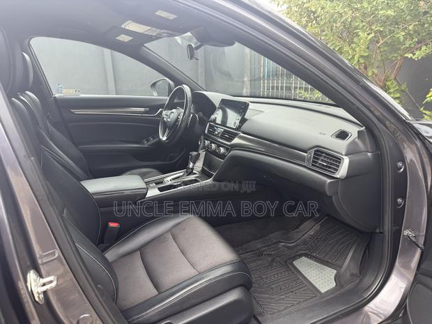 Honda Accord Sport 2018 Gray photo 7