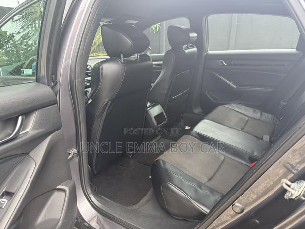 Honda Accord Sport 2018 Gray photo 6