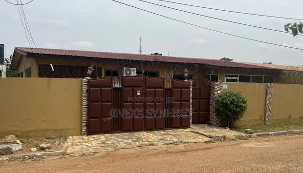 4bdrm House in Regimanuel Grey, Tema Metropolitan for rent